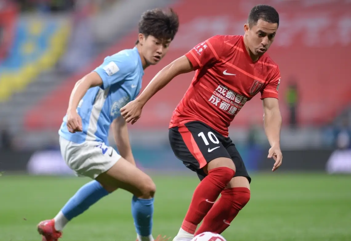 包含清晨成都蓉城备战CBA季后赛,迎来里程碑细节曝光,气氛紧张,年轻球员得到机会的词条-九游娱乐