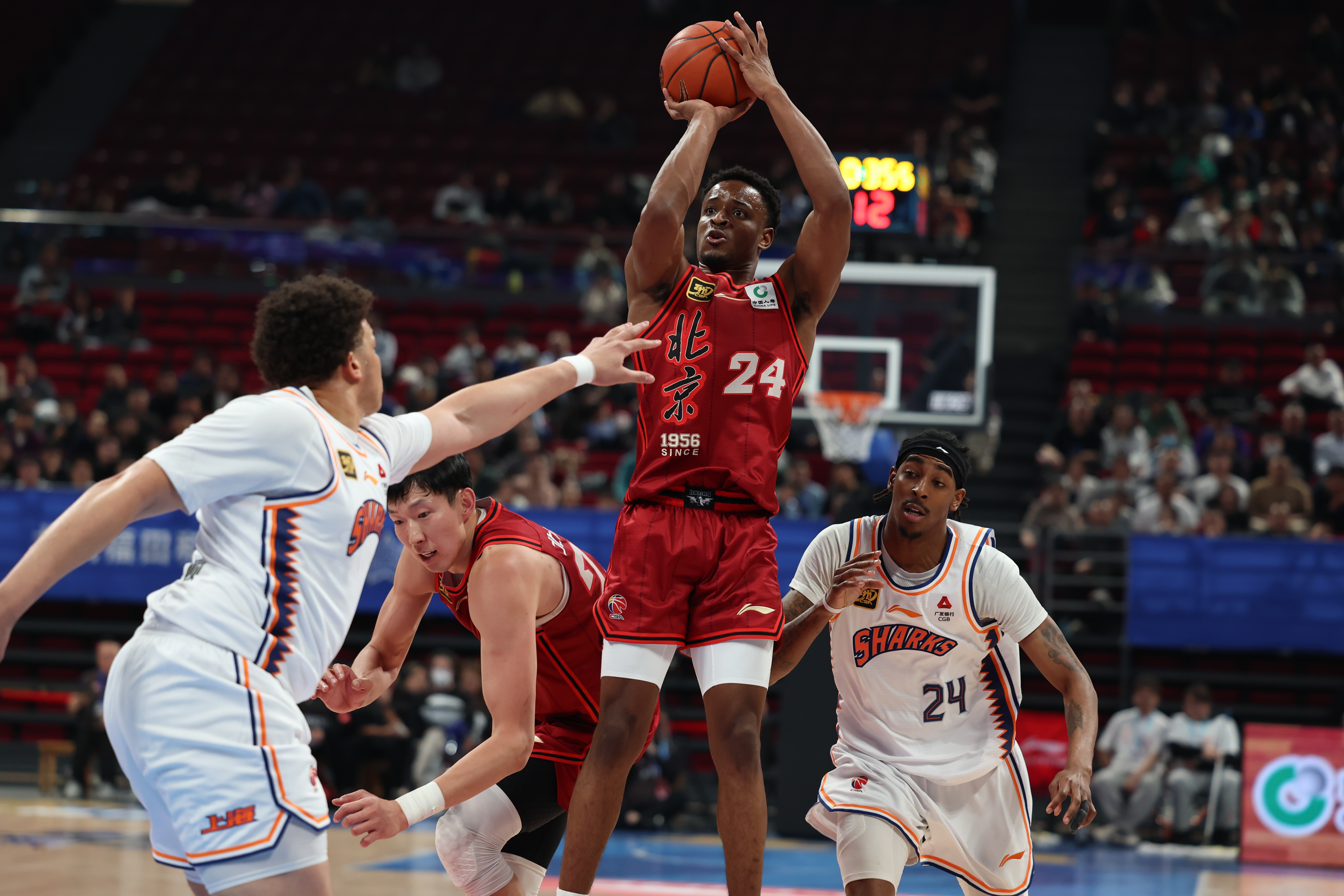 今晨NBA常规赛焦点战，托特纳姆防线松动，信心回归，控场能力受关注 -九游官方入口