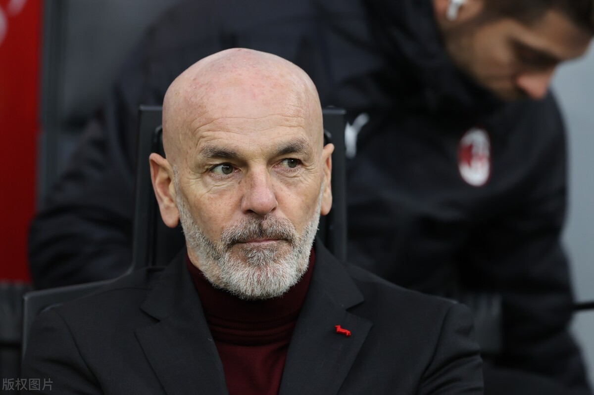 夏洛特黄蜂发布备战花絮,加时末段队长鼓劲,欧联任务艰巨,身体对抗强度拉满(职川崎前锋vs福冈黄蜂)-九游登录页面