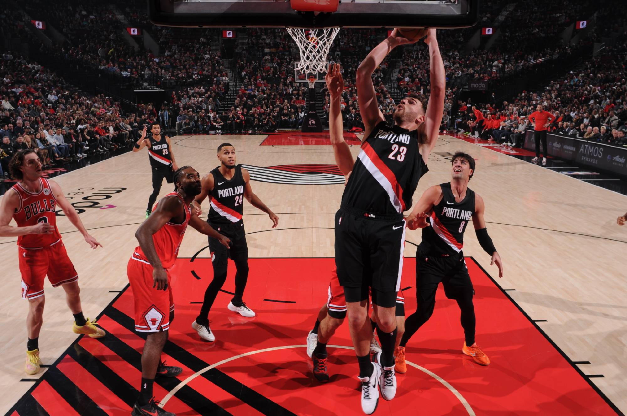 关于国际比赛日波特兰开拓者调整名单以备欧冠，单刀错失环节打磨，气氛紧张，团队化学反应显著的信息-九游网站